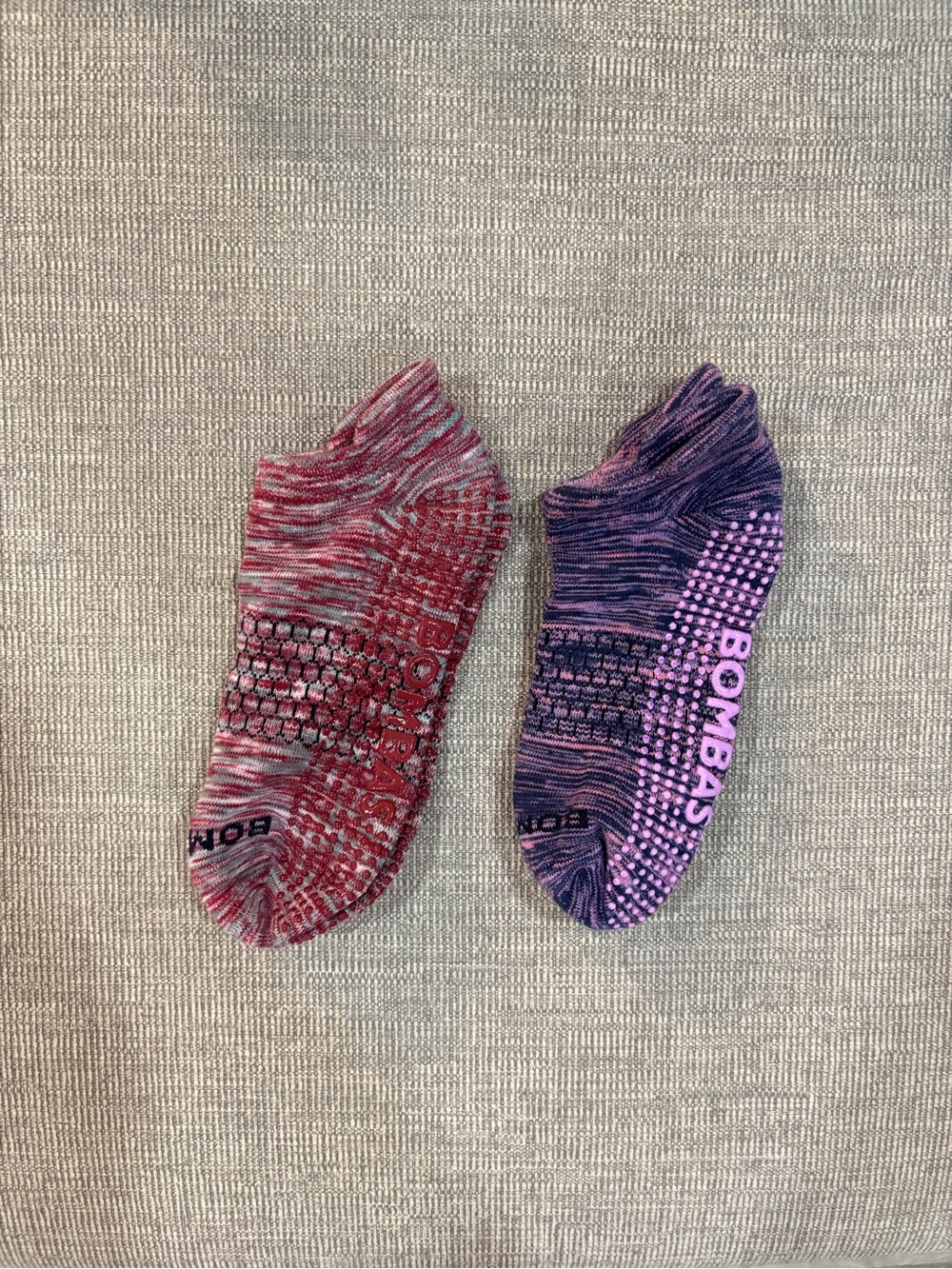 Bombas women Grip Socks - Red and Purple Marled Duo size M pack of 2